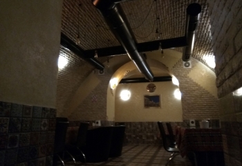 припливна витяжна вентиляція в кальянній